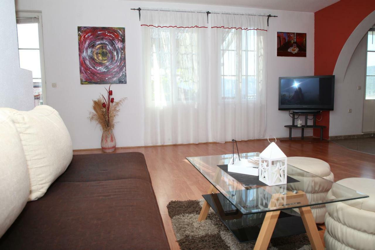 Apartment Poseidon Трогир Экстерьер фото