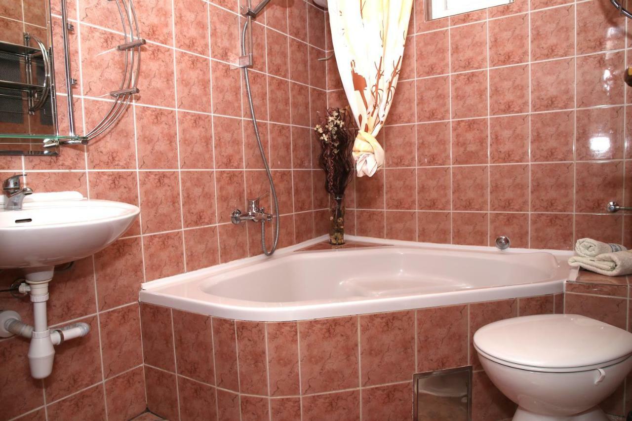 Apartment Poseidon Трогир Экстерьер фото
