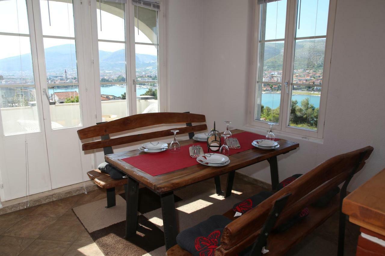 Apartment Poseidon Трогир Экстерьер фото